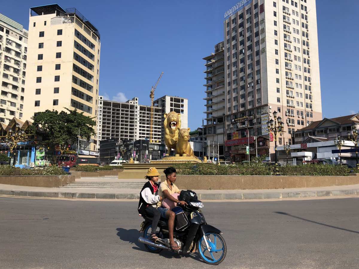 Chinese lange arm reikt ver in Cambodja